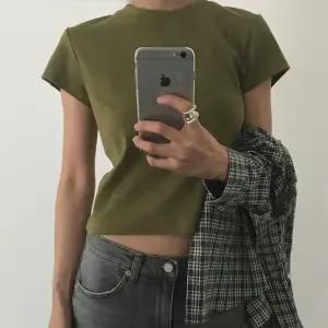 [메이비베이비] Sagee Tee (3colors)