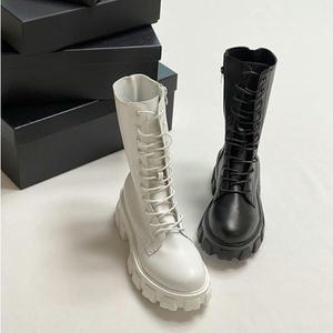 천연소가죽 레니 레이스업 키높이 워커