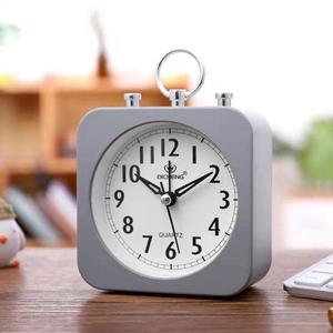 LED 무소음 탁상 시계 Personalized 3D Bedside Alarm Clock Cartoon Cute Electronic Wake-up Simple Lazy