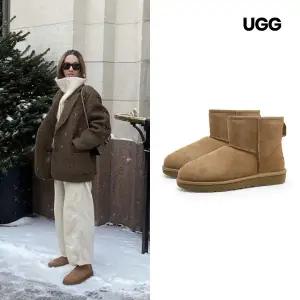 [UGG][SSG베스트] 어그 UGG 클래식 미니 2 스웨이드부츠 여성 겨울 체스트넛 (1016222-CHE)