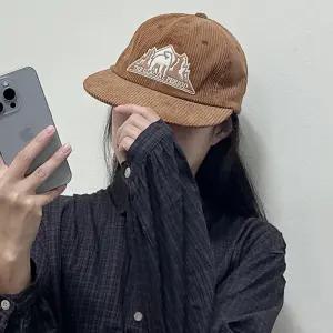 코듀로이 골덴 일자챙 평챙 가을 겨울 스냅백 스타일 데일리 볼캡 폴라 베어 남녀공용 모자