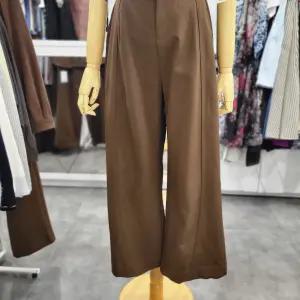 [밸리걸]가을 백밴딩 원턱 절개 스판 와이드 팬츠 608680