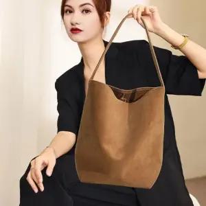 민티즈럭셔리 천연가죽 스웨이백 스웨이드 호보백 빈티지 블랙 소형