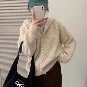 알파카 떡볶이 후드 니트 가디건