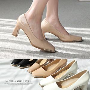 [바닐라슈] 마레아 소프트애나멜 골드캡 쿠션몰드 펌프스(6cm)