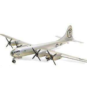 1/72 미육군항공대 B-29A 에놀라게이박스카 프라모델 아카데미과학 전투기 비행기 조립식 모형 12528
