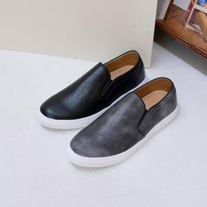 [다잇템] 남자 플랫슈즈 그레이 패턴 탄탄가죽 검정 슬립온