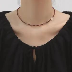 [더노블][써지컬] 구슬 비즈목걸이 레드 믹스 데이지 꽃 잼스톤 플라워 네크리스