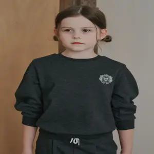 [대구백화점] [빈]챠콜 그레이 볼륨 맨투맨 티셔츠(BZ58TS03CG)