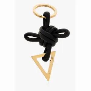 BOTTEGA VENETA 트라이앵글 나파 키링 (619100 V0050 8425)
