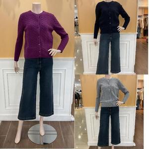 BCBG M백화점 Viva 라운드 케이블가디 꽈베기라운드니트 B4D9K174