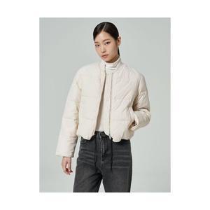 8SECONDS 에잇세컨즈 넥라인 밴딩 패딩 점퍼 아이보리 323X38LY20