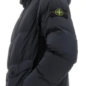 25FW 스톤아일랜드 크링클랩스 남성 네이비 패딩 자켓 4100011S0A23V0020