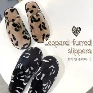 [별별창고]G 여성 겨울 털 슬리퍼 호피 디자인 따뜻한 사무용 슬리퍼