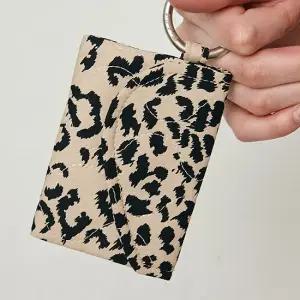 [비덜스트] Leopard Quilting Ring Mini Wallet_2color
