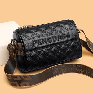 자수퀼팅 경량 여성가방 미니 숄더백 크로스백