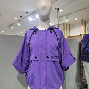 [르니앤맥코이]MM05JP301HJY 샤이닝 니트 뒤판 후드 점퍼_s