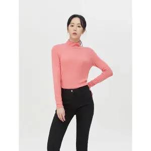 [하프클럽/샤트렌]코랄핑크 울 블렌드 프릴넥 티셔츠 HCBSTS801