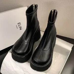 여성 9cm 225-250mm 가죽 심플 통굽 키높이 웨지힐 워커 숏 부츠
