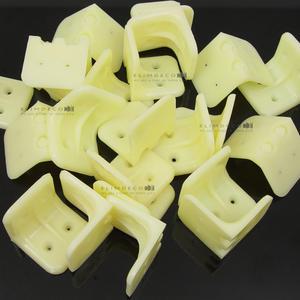 플라스틱꺽쇠 대200개 33x33 코너선반대