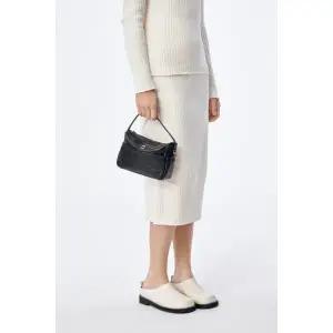 [롯데백화점]루즈앤라운지 젤로미니크로스백RA2E3AKA743WBK-J