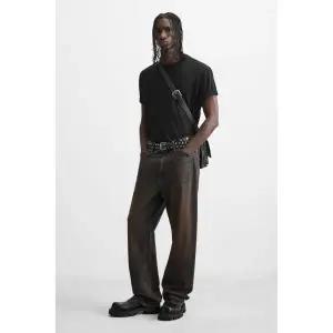 [정품] 자라 운동화 남자 데일리신발 ZARA 페니 로퍼 볼륨 - 블랙