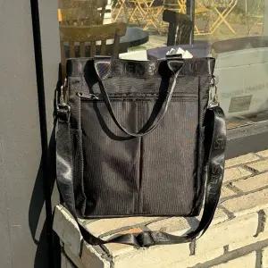 어반백 남성크로스백 남자 직장인 크로스백 대학생 캐주얼 가방(중)URB_M72