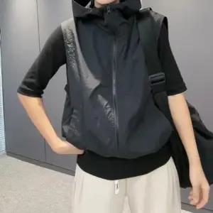 컬트 바람막이 조끼 후드 아우터