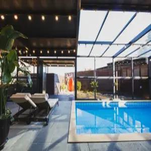 [제주 펜션] 제주 엔젤풀빌라 (제주시)