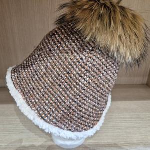 [애슬릿] 밍크 방울 배색 울 니트 벙거지 겨울 털 모자