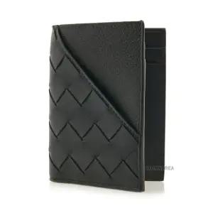 [라벨루쏘]  SS25 남성 사선형 플랩 카드지갑 818102 V57M1 3009