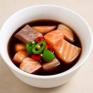 짜지 않고 부드러운 맛이 일품인 순살 연어장 330g