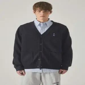 [후아유] 스티브 V넥 가디건 (WHCKF1121U)