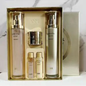 아이오페 슈퍼바이탈 스페셜 기프트 스킨로션 2종세트 고보습