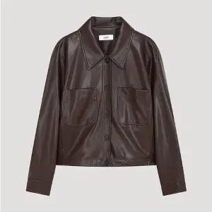 [롯데백화점]리스트 페이크 레더 카라 점퍼(TWWJPP50020)