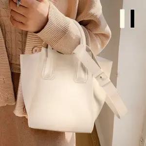 심플 깔끔한 숄더 스트랩 포인트 투웨이 토트백 가방 (WDC20D2)