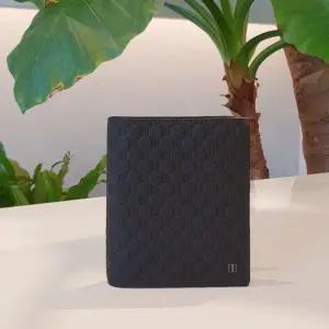 갤러리아 DBWA2E362BK 닥스 [LOUIS] 블랙 DD경판로고 매트 가죽 중지갑