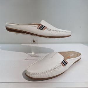 [에스콰이아] 여성 발편한 블로퍼 샌들 굽3센치 YACSHL545