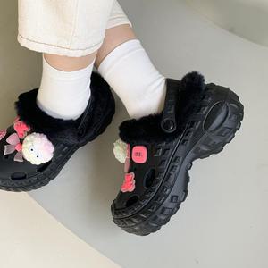 프렌드 크록스 지비츠 퍼 털 통굽 슬리퍼(6cm)