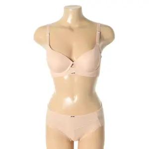 [롯데백화점]휠라언더웨어 썸머 쿨 스트라잎JQ 더블윙 여성브라헴팬티세트 BADRG2645FSKN