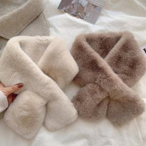 [기타]털뽀송 한복코디 겨울 무스탕 퍼목도리 미니머플러