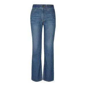 [롯데백화점]뱅뱅 여성 인밴드 슬림 스트레이트 스판 청바지 (NQL245)