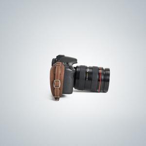 [이지커머스]헤링본 핸드그립 엔띠끄브라운 타입2 H10421 핸드스트랩 그립 배터리그립