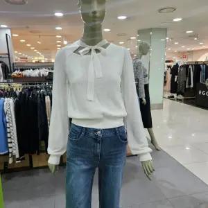 시슬리/애플아울렛/타이 언발넥 니트 SAKP32431