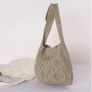 데일리 패션 메신저백 여자 니트 쇼퍼백 베이지 가방 그물가방 손뜨개가방 그물니트가방