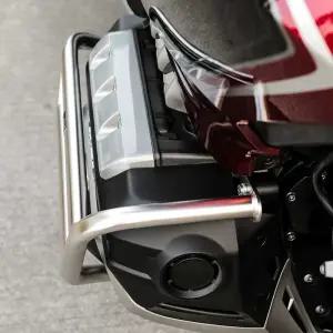 골드윙 1800 크롬 엔진가드 혼다 펌퍼 튜닝파츠 보호