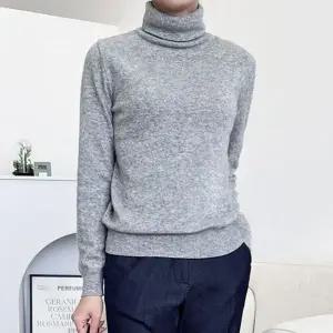 캐시미어 목폴라 니트 여성 무지 티 겨울 데일리웨어 여성목폴라니트