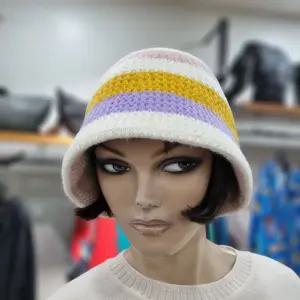 베네통/애플아울렛/멀티 컬러 니트 버킷 햇/BCCP52461