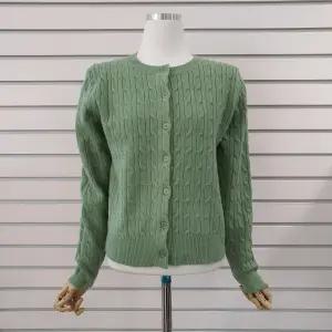 르피타 로제꽈배기가디건 L251BKT303SG