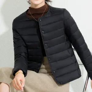 여성 경량 패딩 자켓 브이넥 라운드넥 투웨이 스타일 플로우 가볍고 따뜻한 보온성 간절기 겨울  아우터